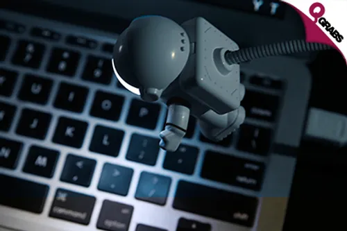 From QR39, Light Up Your Keyboard, Working Space, Etc. with an Astronaut USB Light - Choose from 3 Fun Colors! (Up to QR207 Value)
